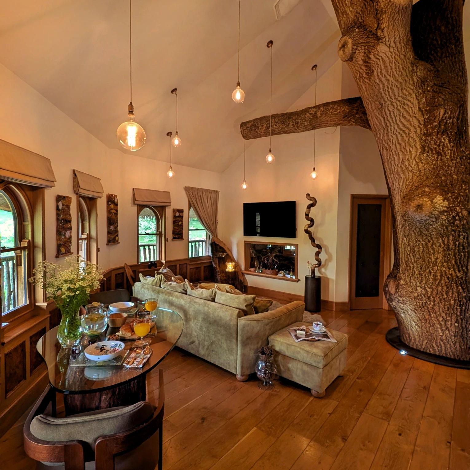 Vivianna-at-Treeopia